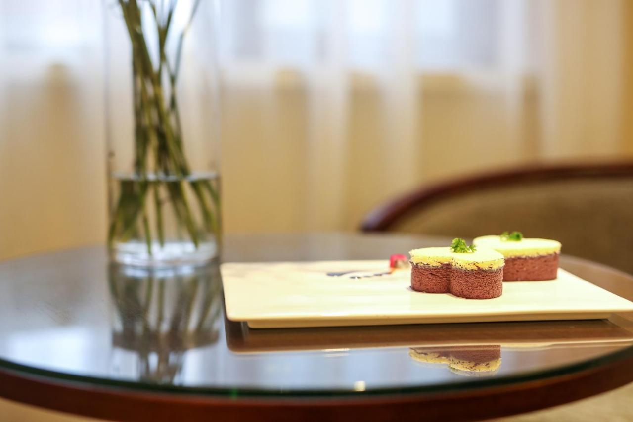 Ssaw Boutique Yilin Hotel 4*