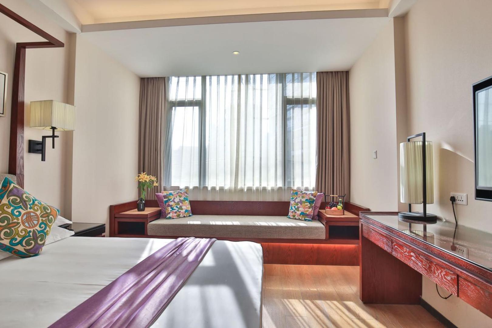 Ssaw Boutique Yilin Hotel 4*