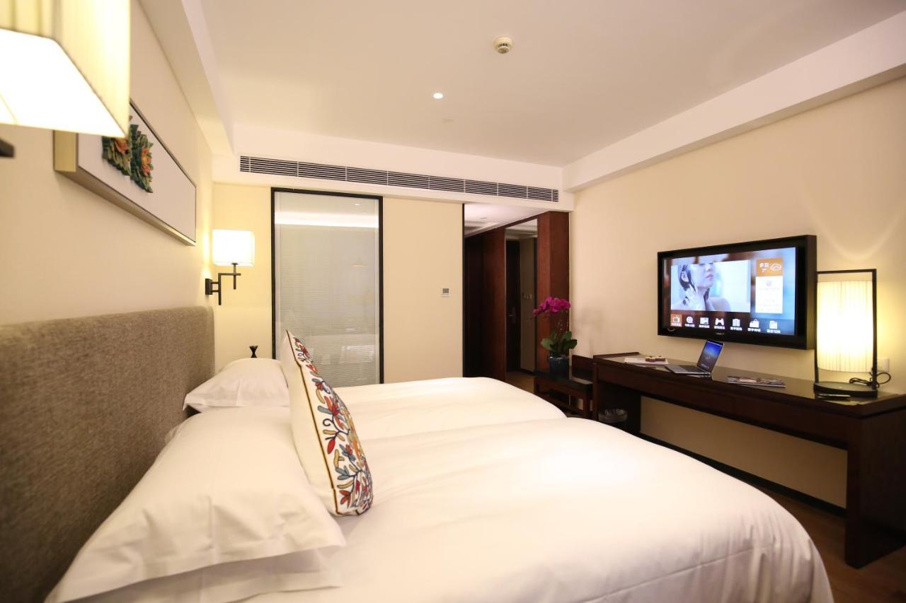 Ssaw Boutique Yilin Hotel 4*